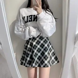 5 Cute Korean Outfits That You Must Have In Your Wardrobe-Fashion